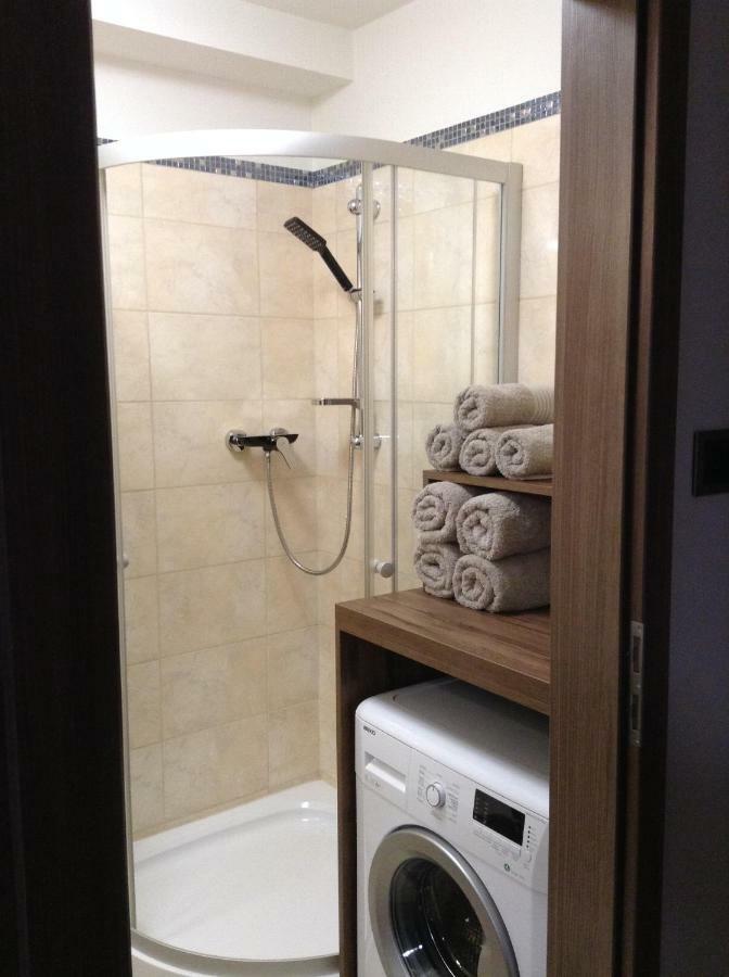 Apartament Studencka Еленя-Гура Экстерьер фото
